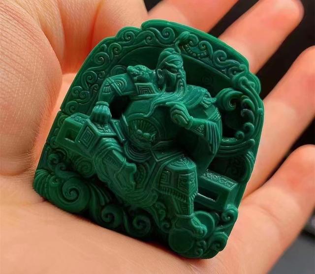 醉关公火了绿松石关公