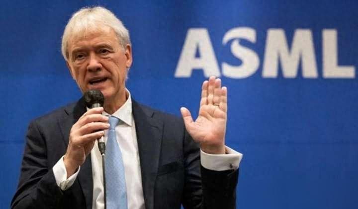 国产芯片突破后，ASML正式发声，外媒：EUV光刻机尘埃落定了