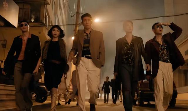 央视又甩出“黑马”剧！上线1天全国收视率第一，剧情越看越上瘾