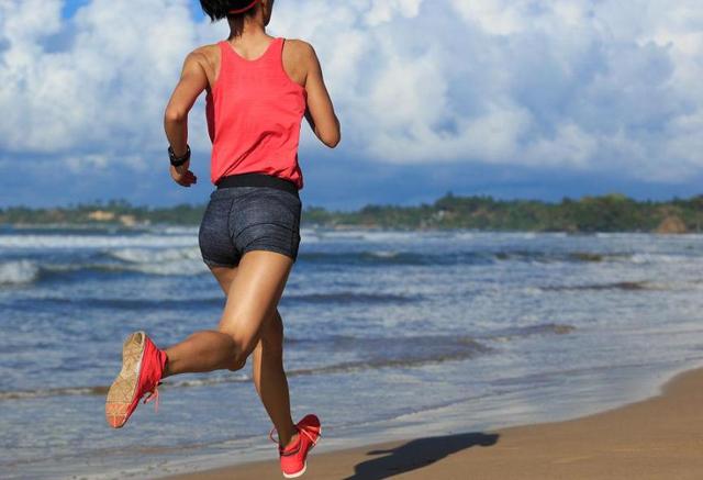 “荷尔蒙”旺盛的女人，大多有哪些“共性”呢？看看你中了几条？