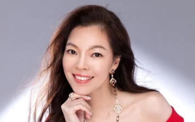 这一次，豪门“顶级审美”，在郭台铭二婚妻子身上展现得淋漓尽致