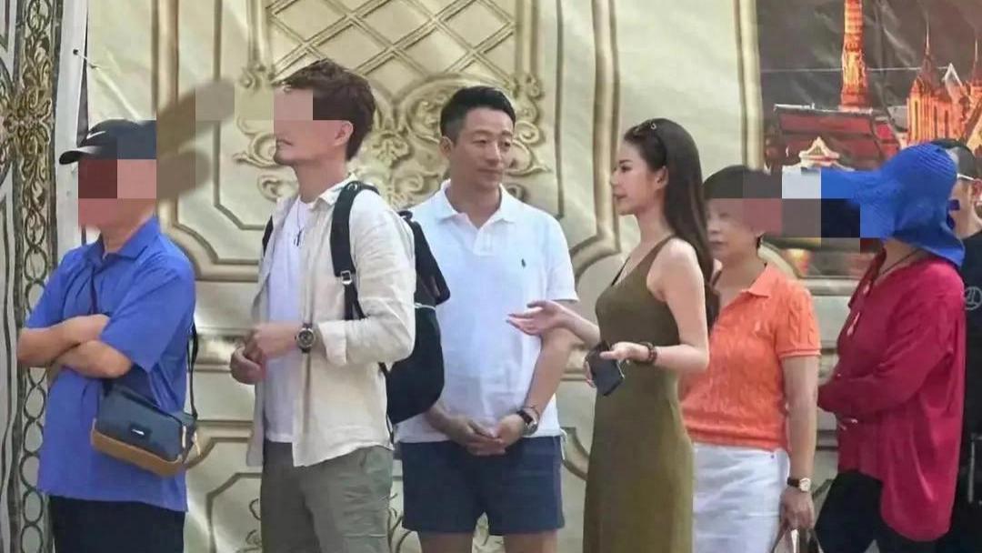 汪小菲回京，没带走孩子，原因慢慢浮出水面，这次汪少学聪明了！