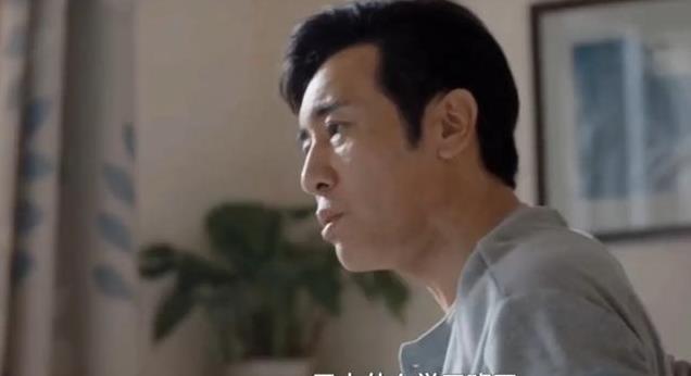 《我是刑警》竟藏了2位大美女,戏里土掉渣,于和伟老婆太惊喜