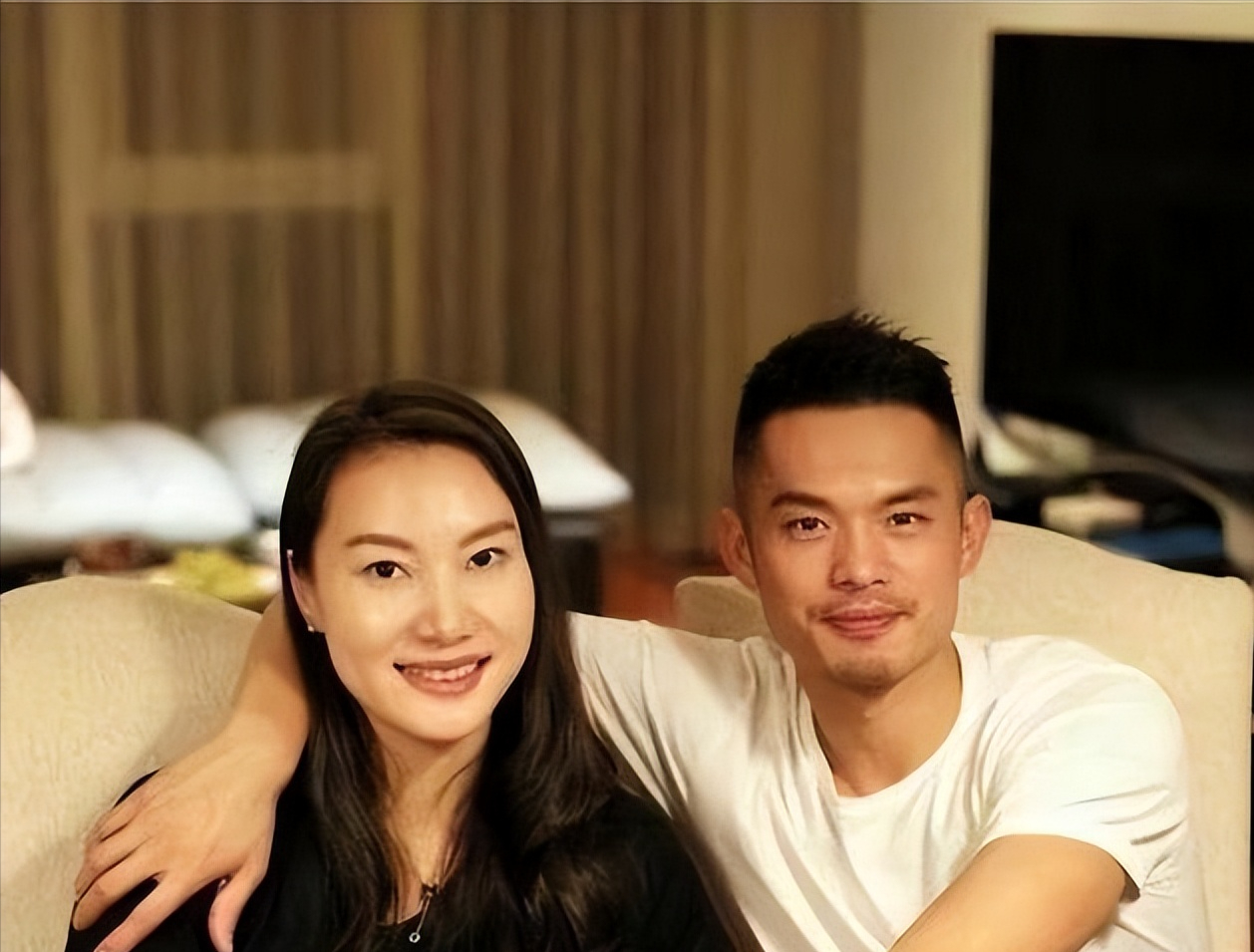 谢杏芳的冷漠，彻底揭开林丹的“婚姻真相”，7年才看懂这盘大棋