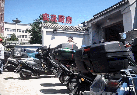 狂砸1.5亿！中国憋大招，敲响黑外卖丧钟