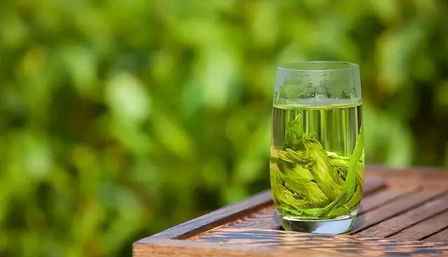 为什么停止吃米和面以后，体重就立刻降下来了？答案来啦