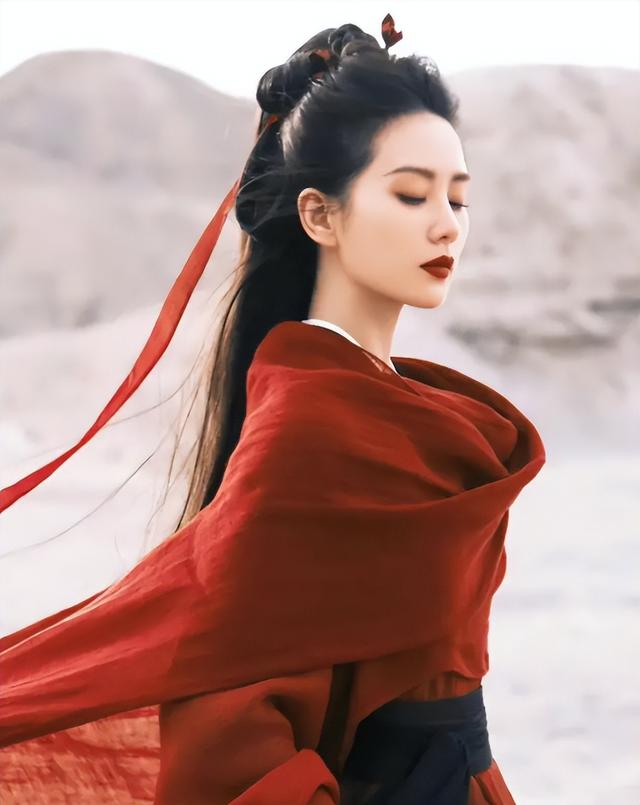 成也古偶败也古偶，火了16年还原地踏步，刘诗诗啥时候才换赛道？