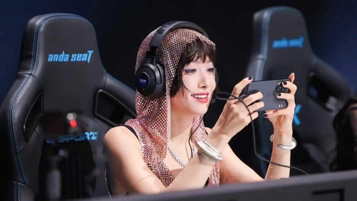 一加13真机图曝光：设计细节与颜色选项一览