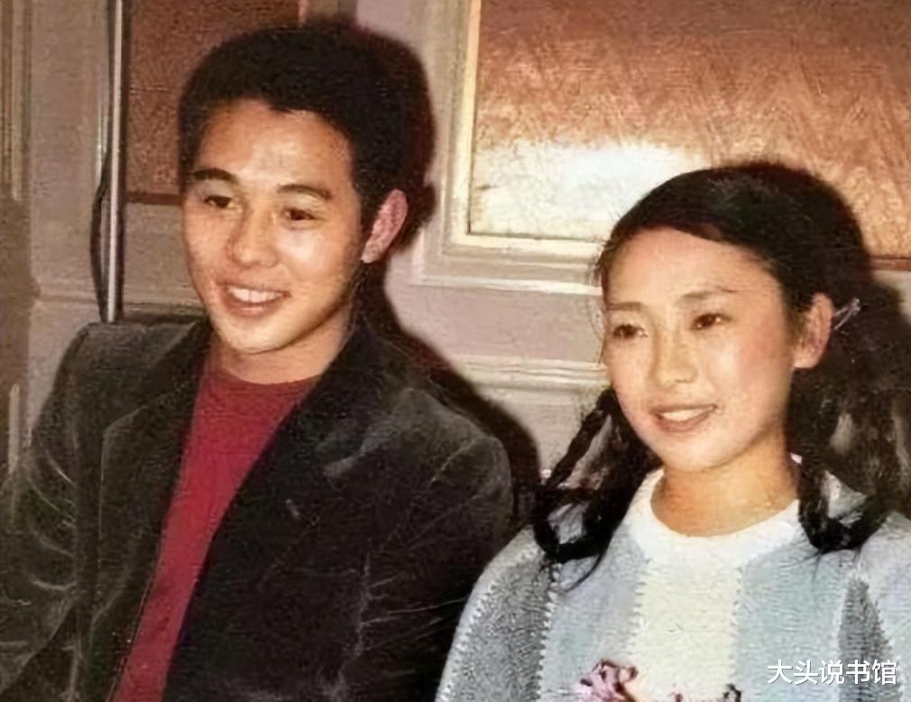 大学生问李连杰,你为了利智抛弃自己的妻子儿女,你不觉得很渣吗