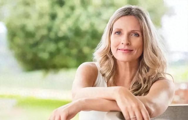 “荷尔蒙”分泌旺盛的女人，都有哪些“特征”呢？对照自查一下