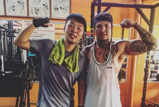 杜海涛又又又瘦了！和沈梦辰站在一起好般配，果然胖子都是潜力股