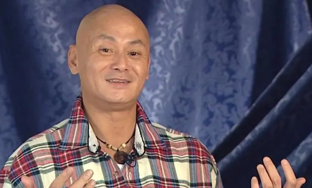 香港演员刘家辉:瘫痪在床多年,频传“去世”,现状令人泪目