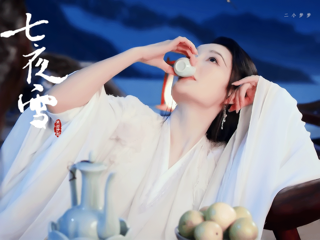 李沁《七夜雪》妆造爆火，古典美人风采再现荧屏！