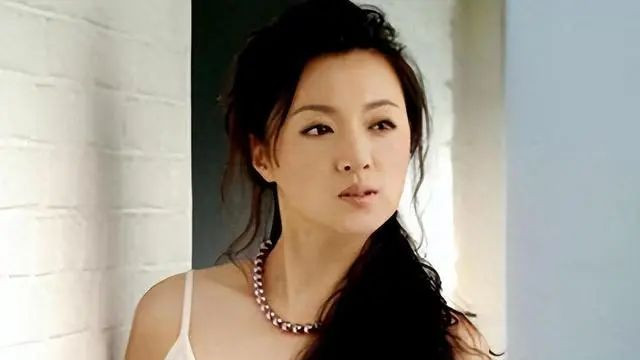 金玉婷|她5次上央视春晚，却遭同行抹黑“潜规则”上位，如今怎样了？