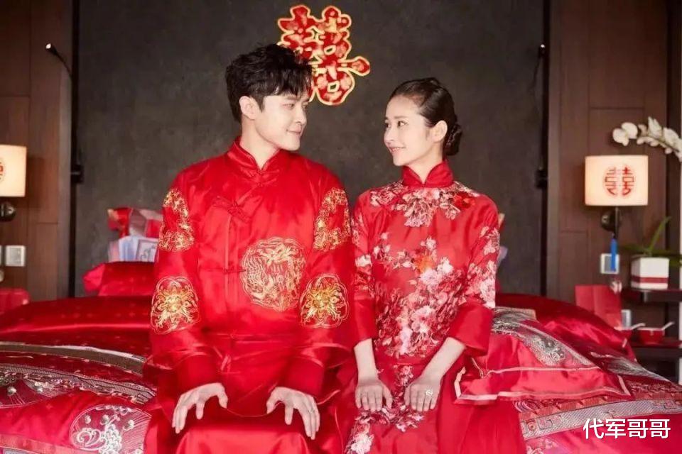 她是圈中最卑微女星,低声下气讨好丈夫,丈夫却连孕期都和她AA制