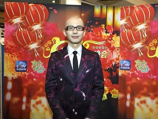 平安|他因《好声音》一举成名，巅峰时曾5登春晚，为何突然隐退歌坛？
