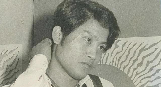 年轻时风光，晚年瘫痪的5位明星，都是熟悉的演员，个个令人惋惜