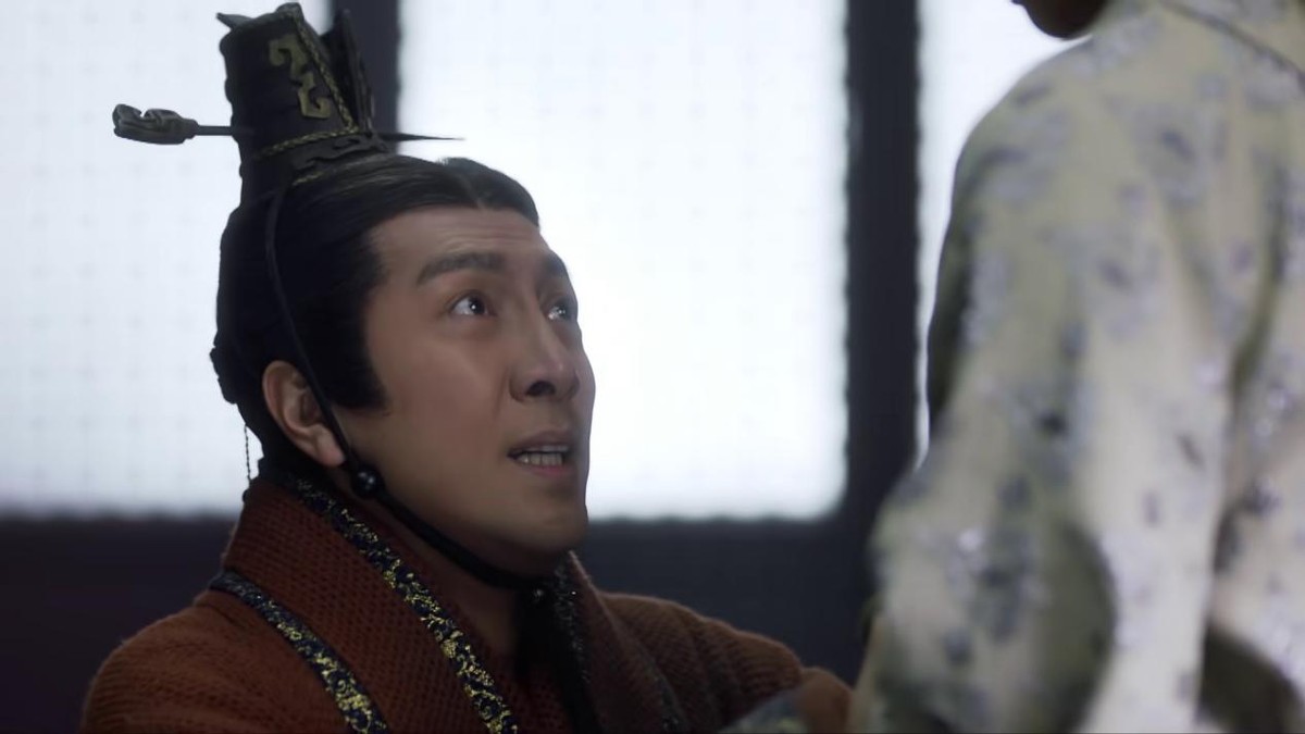 满脸褶就别硬演校草了!一脸“社会气”的大学生,出场差评一大片