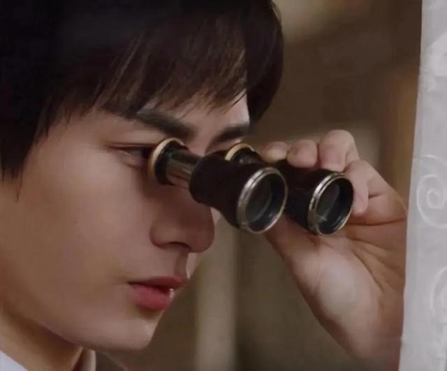 \uD83D\uDCA5成毅谍战首秀《深潜》：智破迷局，燃爆荧屏屏！