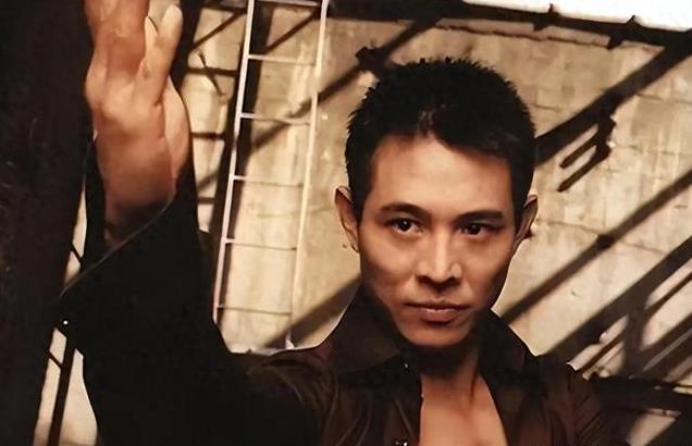 李思坦言:生父李连杰抛弃我和妈妈,如果可以的话我不想当他女儿