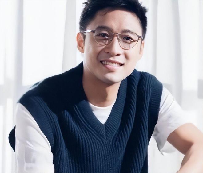 41岁霍启山去巴黎奥运会找媳妇？3名女将受关注！郭晶晶婆家出动