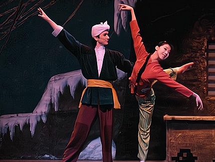 齐淑芳:样板戏绝非几个人的心血来潮,而是中国戏剧对世界的回应