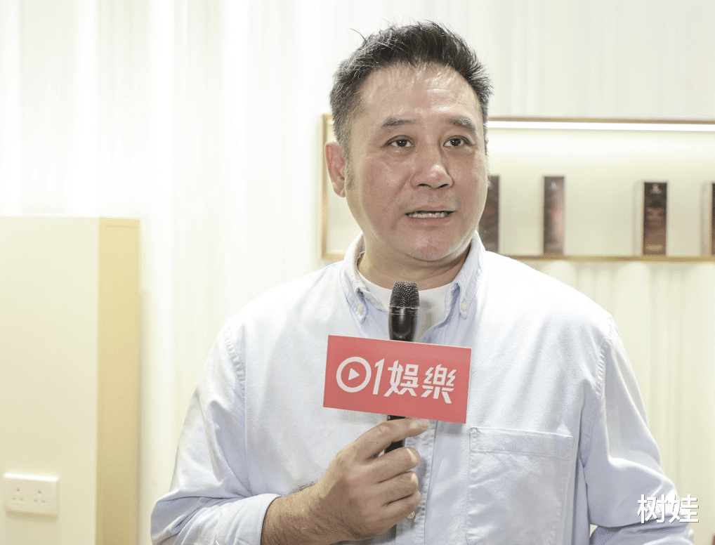 55岁TVB艺人离巢5年定居广州,拍《繁花》走红,自曝每月商演10场