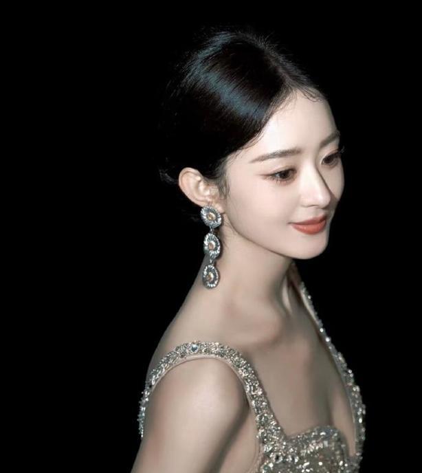 这可是央视镜头啊!37岁赵丽颖素颜状态:面相变了像换了魂一样