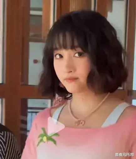 狗仔爆料！鹿晗关晓彤未婚先孕？果真如此吗？