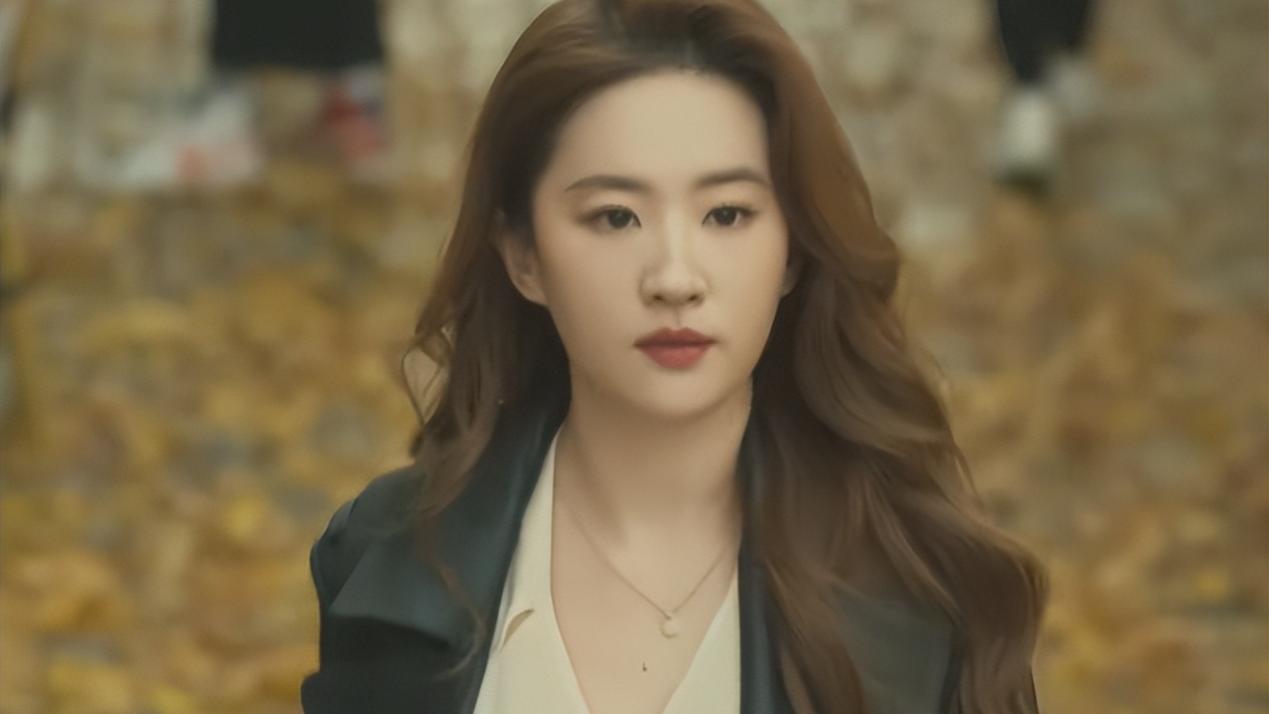 《玫瑰的故事》空降开播，但凡刘亦菲拉垮一点，都压不住这群绝色女配