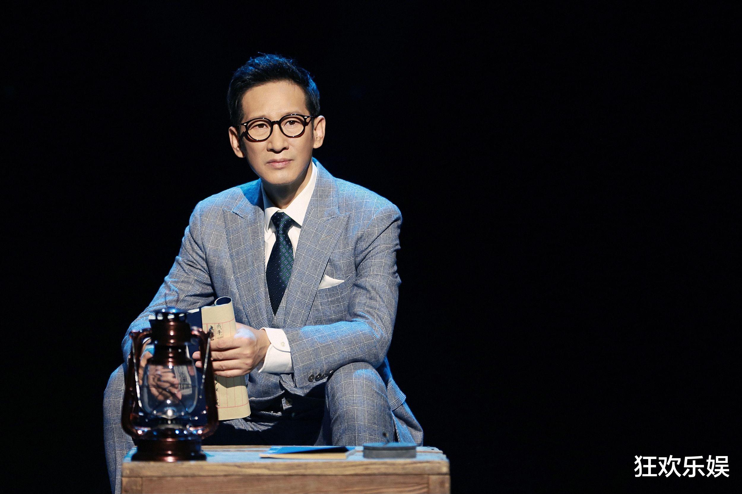 想不到9月刚刚结束, 国家一级演员王劲松, 就给影视圈演员敲警钟