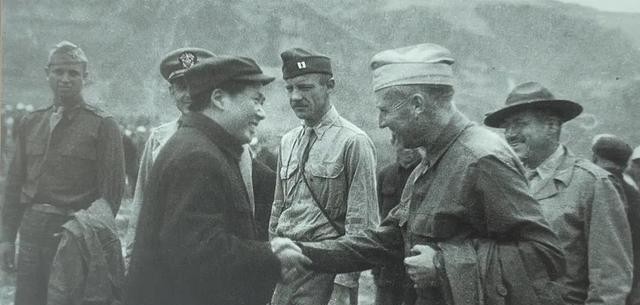 《烈焰》:全员演技过关,唯有一人是败笔,长的丑演技还烂