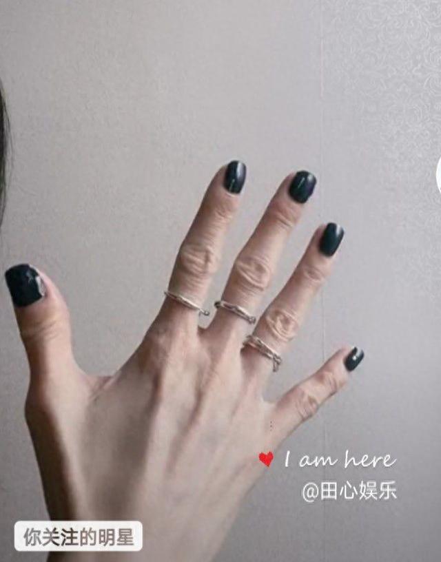 4位“脸美手丑”的明星:看脸美如花,伸手就尴尬,个个反差大