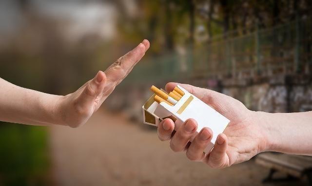 戒烟以后变黑的肺能白回来吗,患癌几率能下降吗?告诉你答案