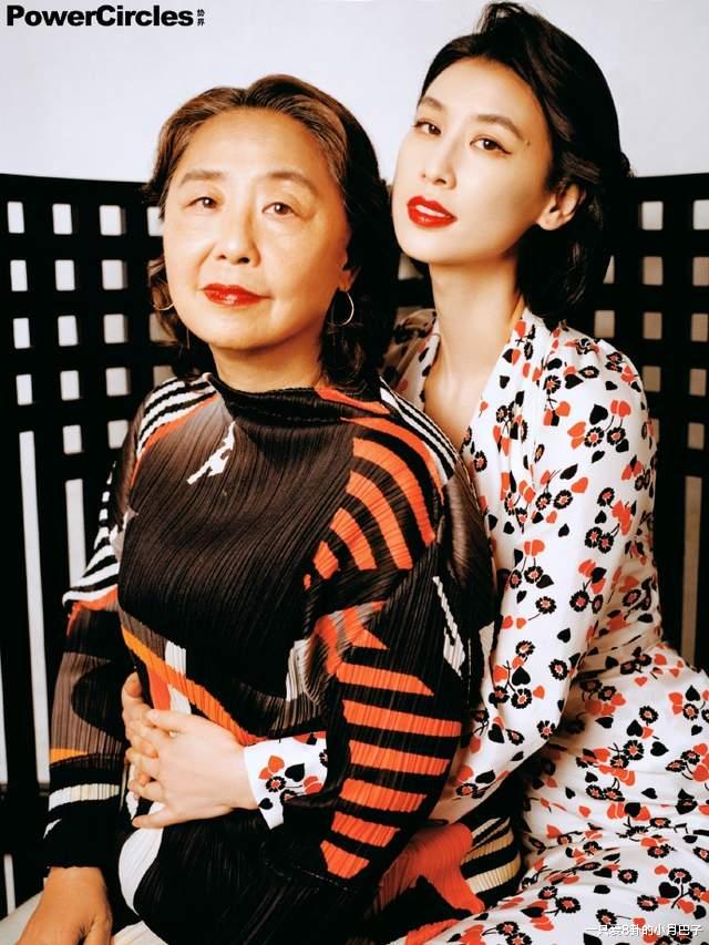 黄圣依同一条衣服穿好多年，她爱的才不是扬子的钱，pua太可怕了