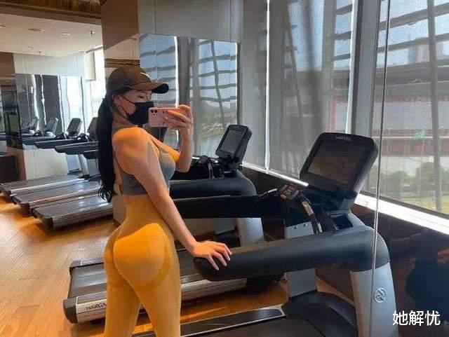为什么健身的女性普遍喜欢晒臀照？什么心理？