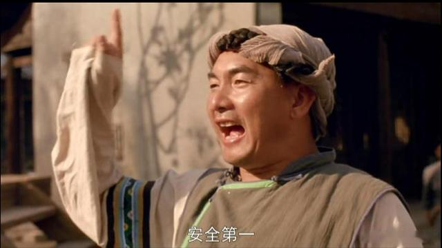 元家班元奎‘悄无声息’离世，成龙发文悼念引发热议