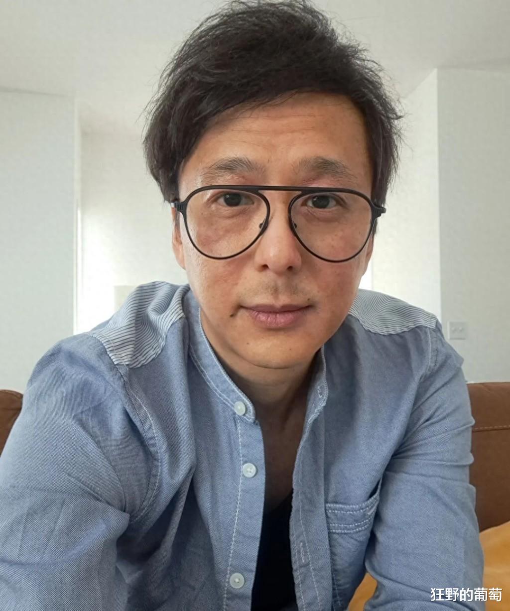 知名港星移民加拿大节衣缩食,吃顿寿司都说奢侈,面相大变急衰老