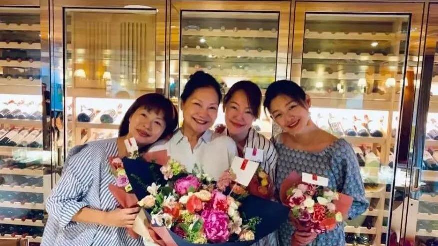 S妈傻眼！汪小菲把大S财产委托信托公司，无视徐家人卤蛋跑路