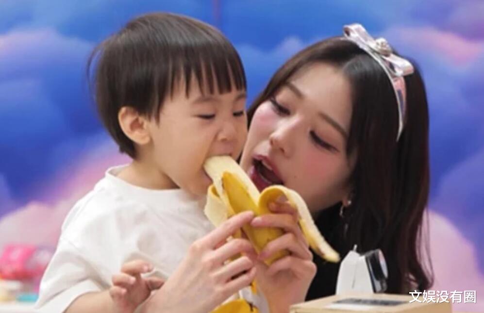 张元英被叫阿姨,紧急纠正文熙俊7岁女儿JamJam:是姐姐!