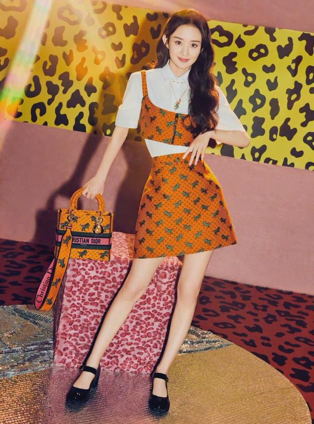 炸裂！赵丽颖生日高定纱裙首穿 排面赢麻了！网友：公主殿下实锤了