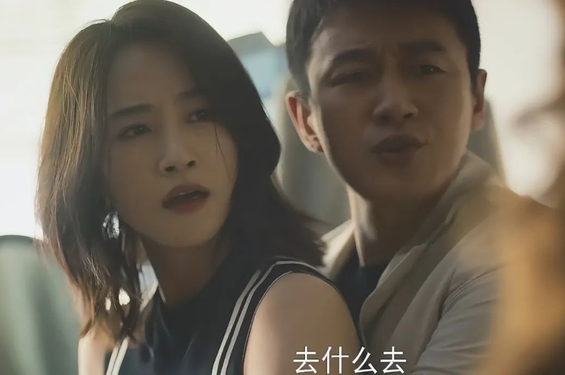 人民网评《玫瑰的故事》,言辞犀利字字珠玑,绝口不提刘亦菲颜值