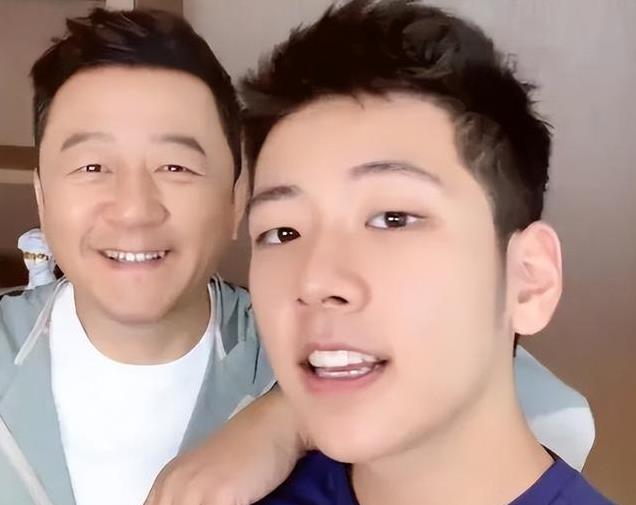 《爸爸去哪儿》五位萌娃现状,王诗龄16岁开大劳,kimi帅到认不出