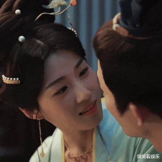 《五福临门》翻车实锤！王星越戏份被砍成\背景板\，广告商跑光光? 于正急了!