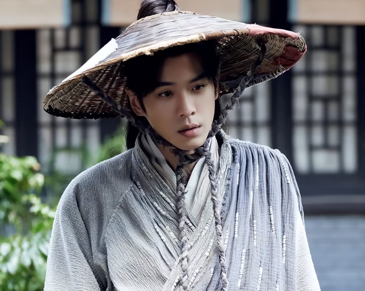 播4集就拿下热榜第1，陈都灵令观众成功入坑，古装玄幻剧有天花板了