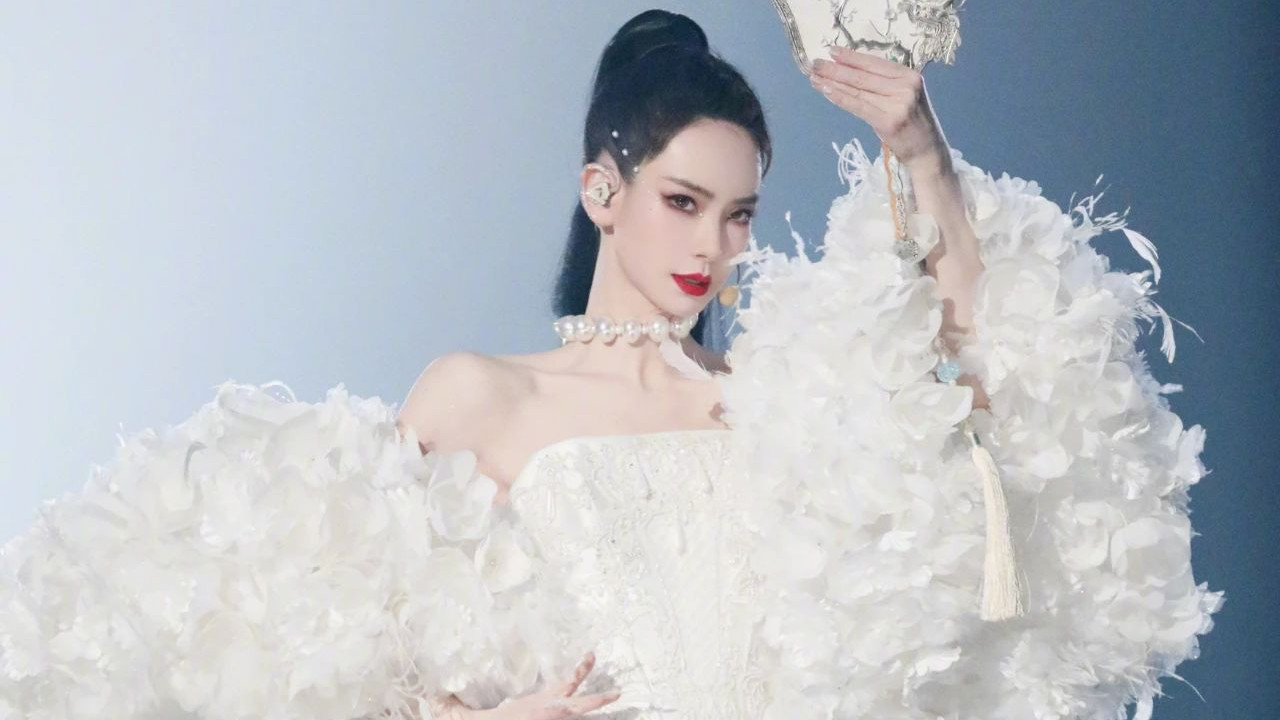 戚薇坦言：不必追求艺人般瘦身，工种需求而已，网友齐声赞同