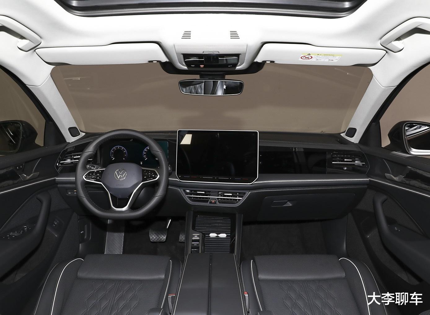 迈腾开窍了?3连屏+8155芯片都安排了,竞争力又提升了