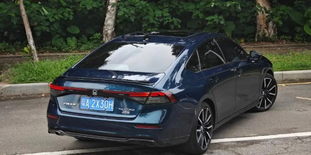 优惠6万！12万买合资B级车！1.5T马力192匹！近5米大空间！
