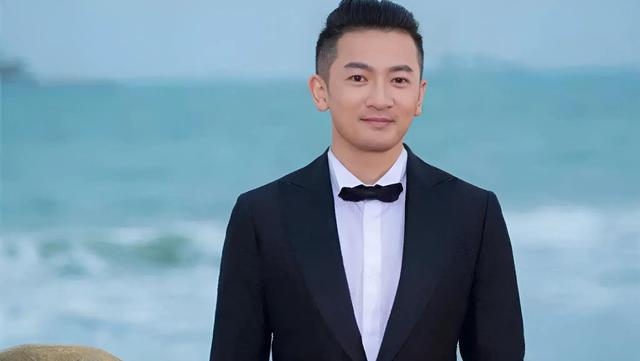 越老越帅的男星我只服这10位,不整容,不油腻,连褶子都魅力十足