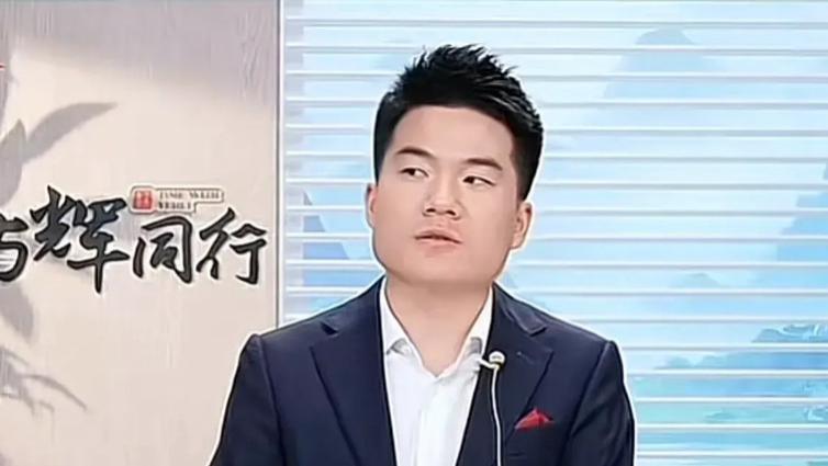 董宇辉刚感谢老俞体面分手，东方甄选敬文就官宣离职，小孙要裁员